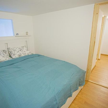 Cosy Gallery Flat In Akacfa St. Budapest Exterior photo